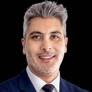 Dr. Andrés Landázuri